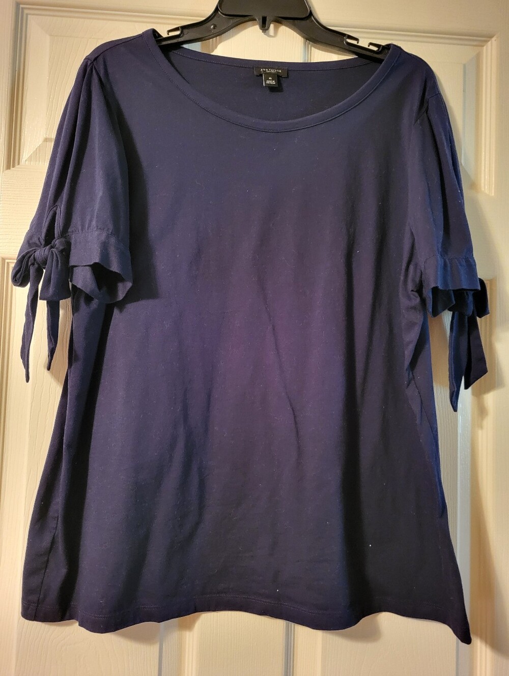 Ann Taylor Navy Short Sleeve Tee with Sleeve Tie Detail